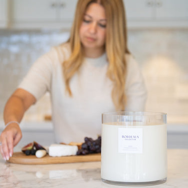 LOTUS FLOWER - Lotus, Vanilla & Patchouli Large Deluxe Candle